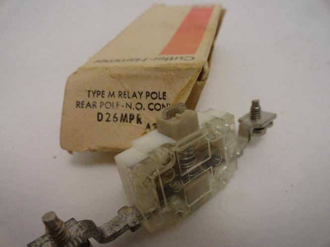 Cutler-Hammer D26MPR; Type M Relay pole; Normally Open