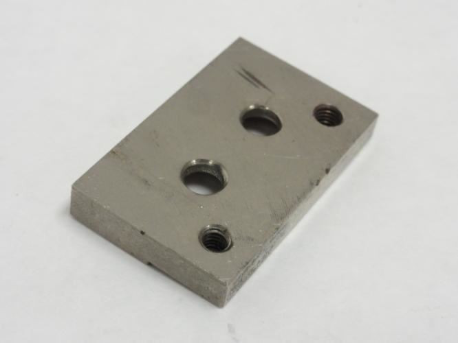 MFG- 4-6227-A; Right Jaw Base; M4-0.7 Thread Size