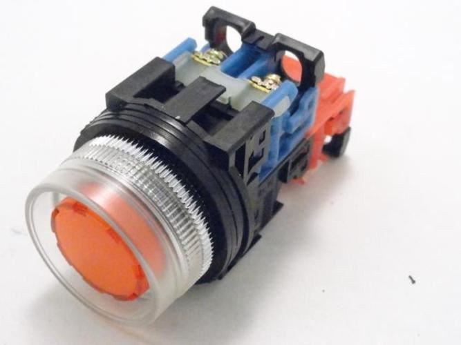 Fuji AR30G4L-11E3; Pushbutton Switch; 30V; 1W