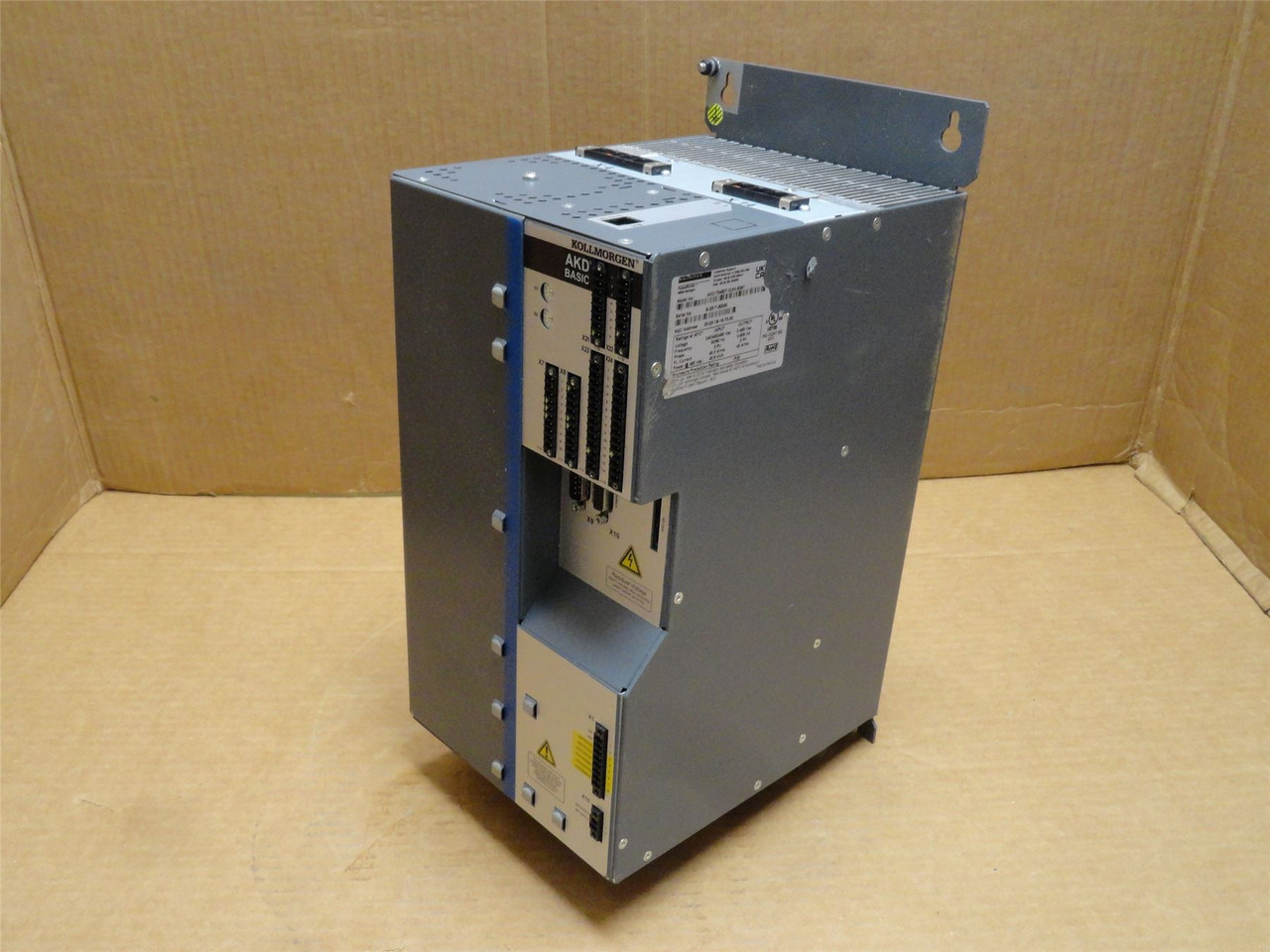 Kollmorgen AKD-T04807-ICAN-E091; Servo Drive 240-480VAC 3PH In