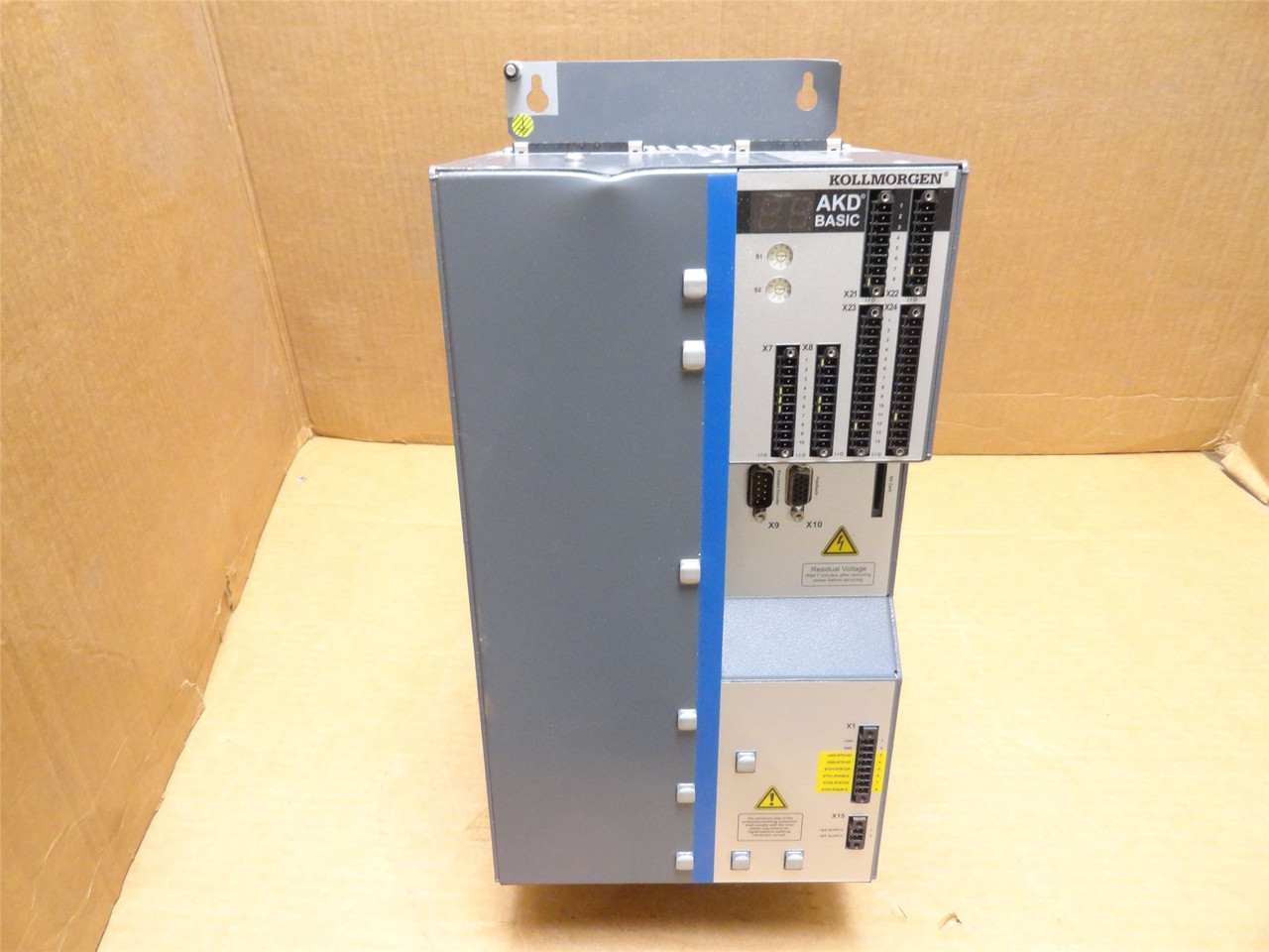 Kollmorgen AKD-T04807-ICAN-E091; Servo Drive(Dented Case)