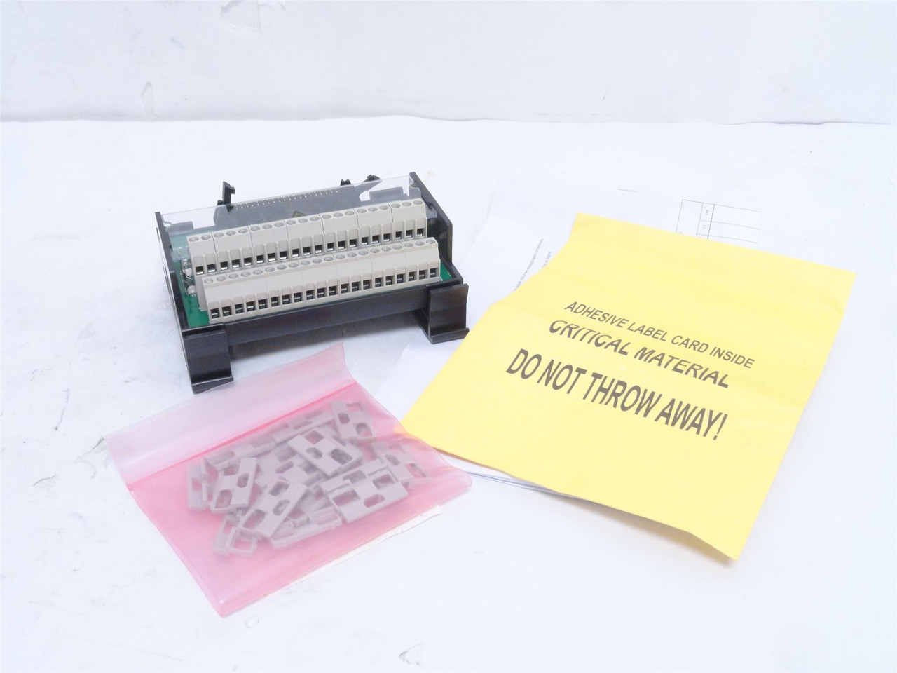 Allen-Bradley 1492-IFM40F-FS120-2; IFM; Fusible; 86-123VAC/DC