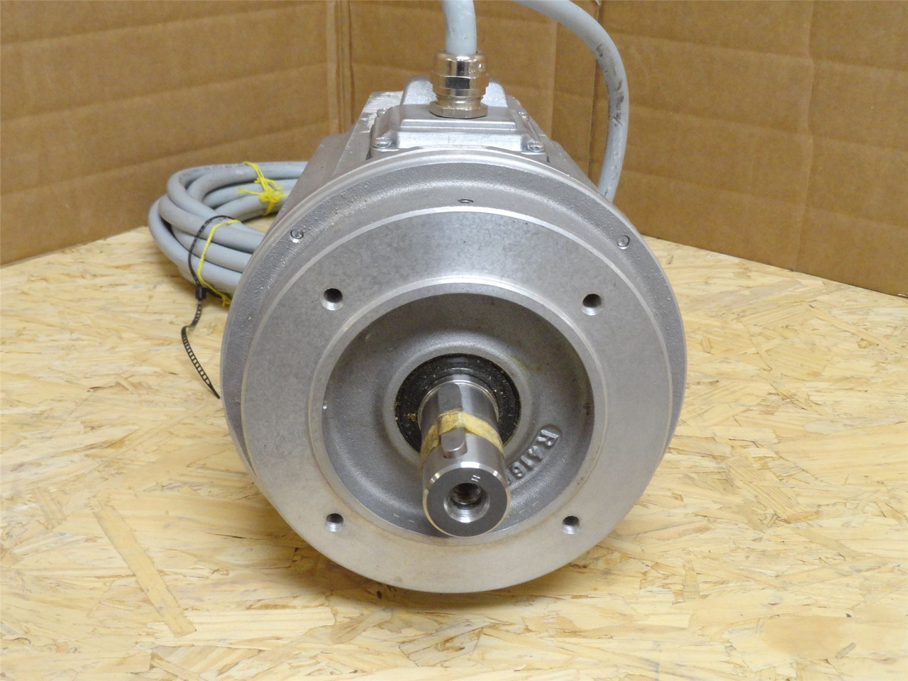 Emod TM100L/2; Wired AC Motor; 0.75kW; 415-480V; 3540RPM; 3PH