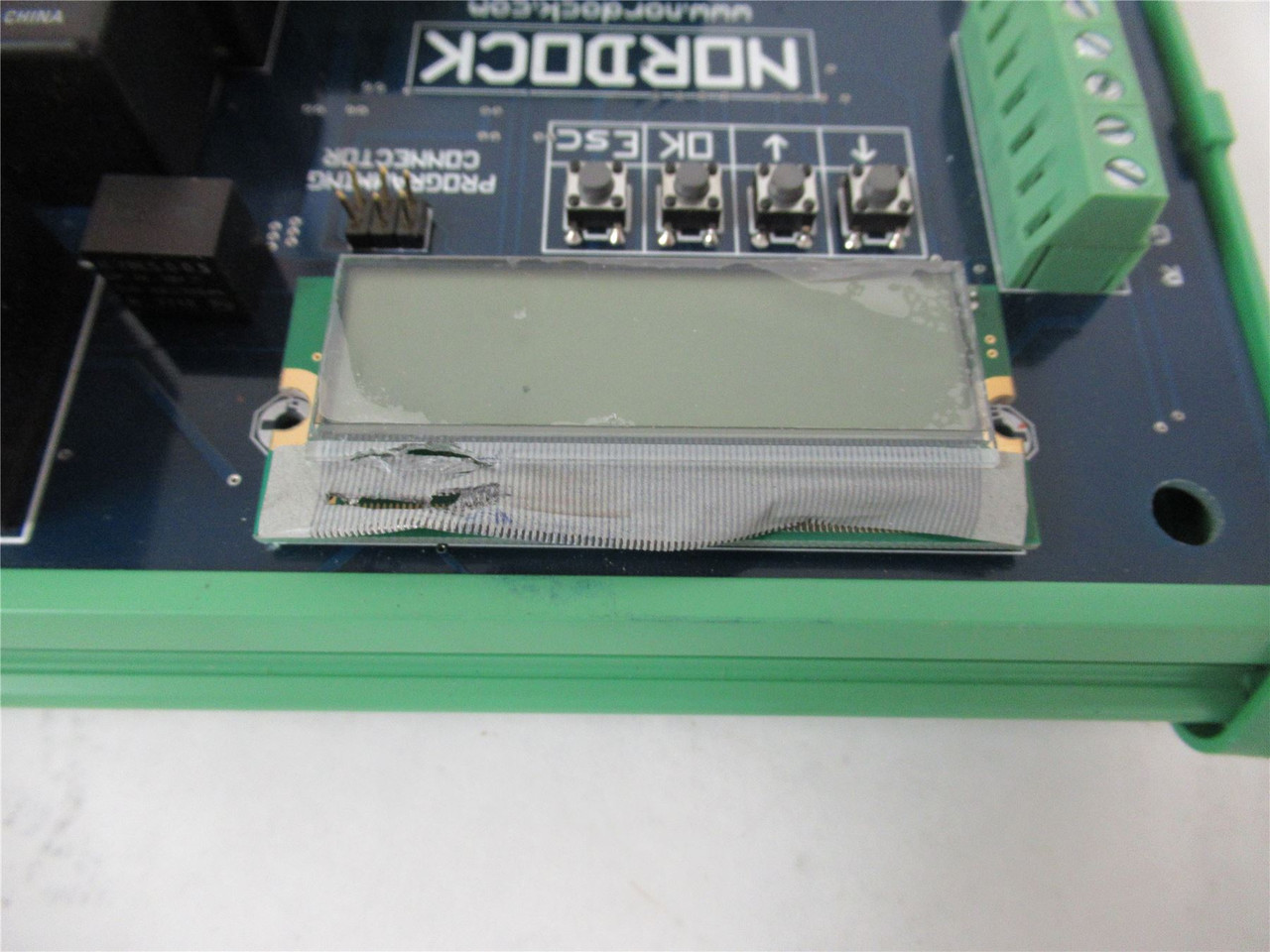 Nordock AR10K; Assembly Board Display Screen Damaged