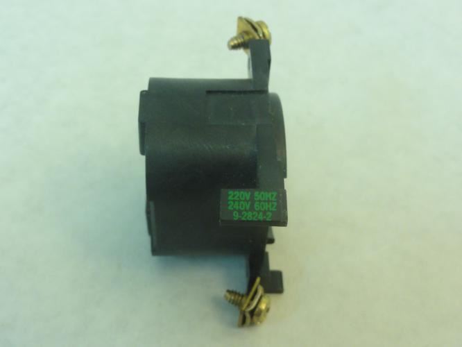 Cutler-Hammer 9-2824-2; Coil; 220/240V; 50/60HZ