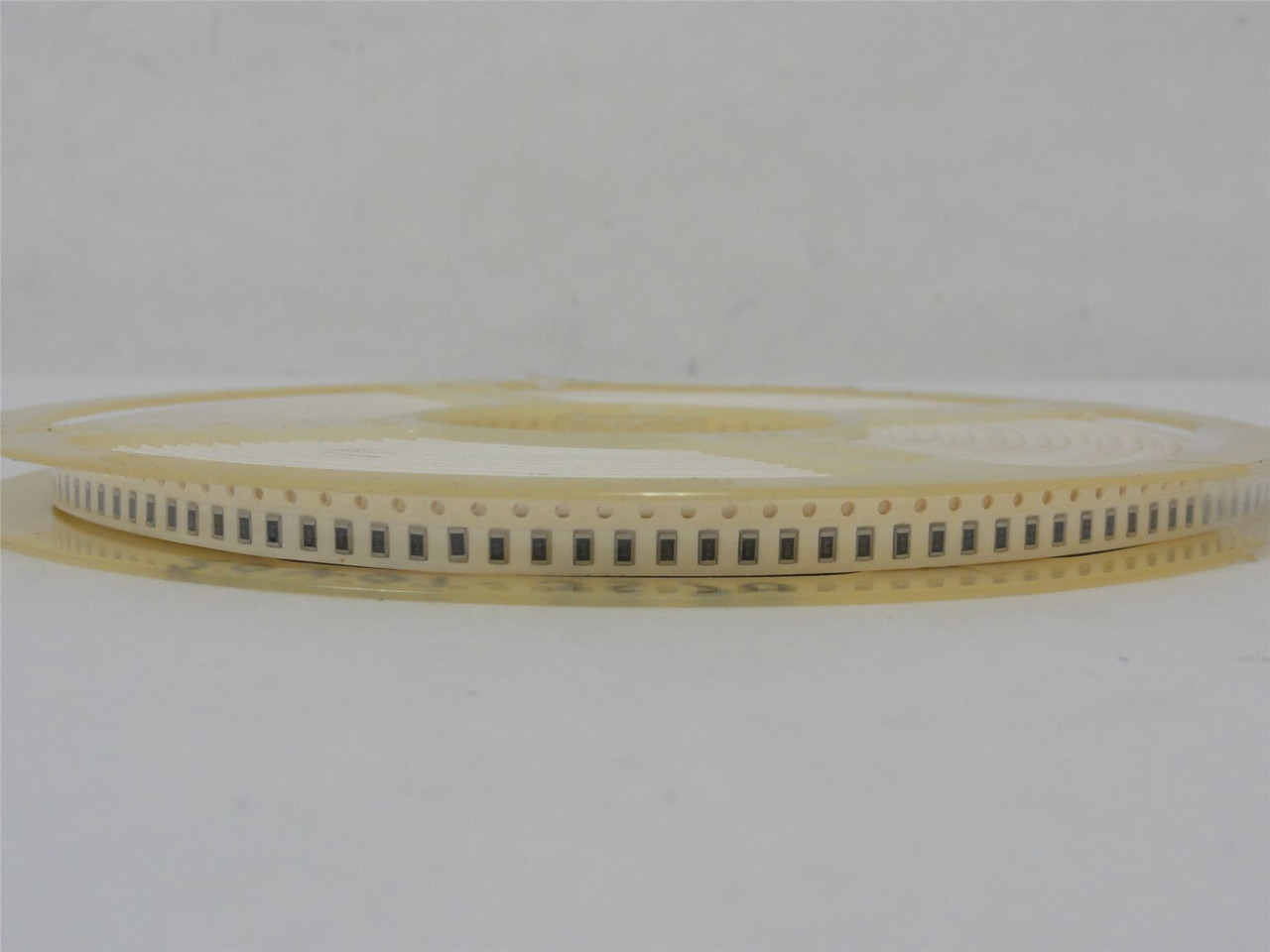 Venkel CR1206-8W-3570FT; Lot-3500 Chip Resistors; 357 ohms