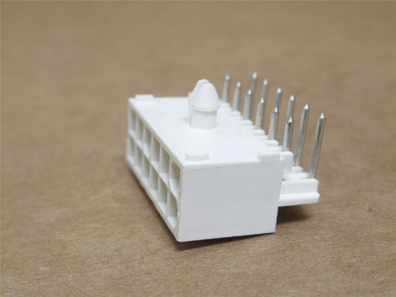 AMP 1-770972-1; Lot-10 Pin/Socket Connector 12Pos 2-Row; 600V