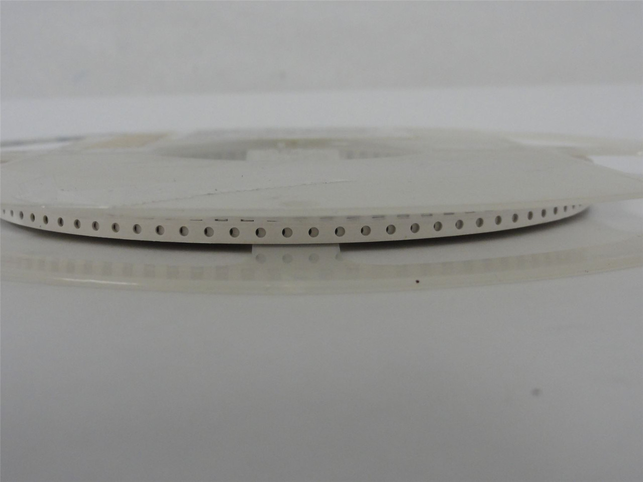 Panasonic ERJ8ENF2002V; Lot-2000 Thick Film Resistors 20kOhm