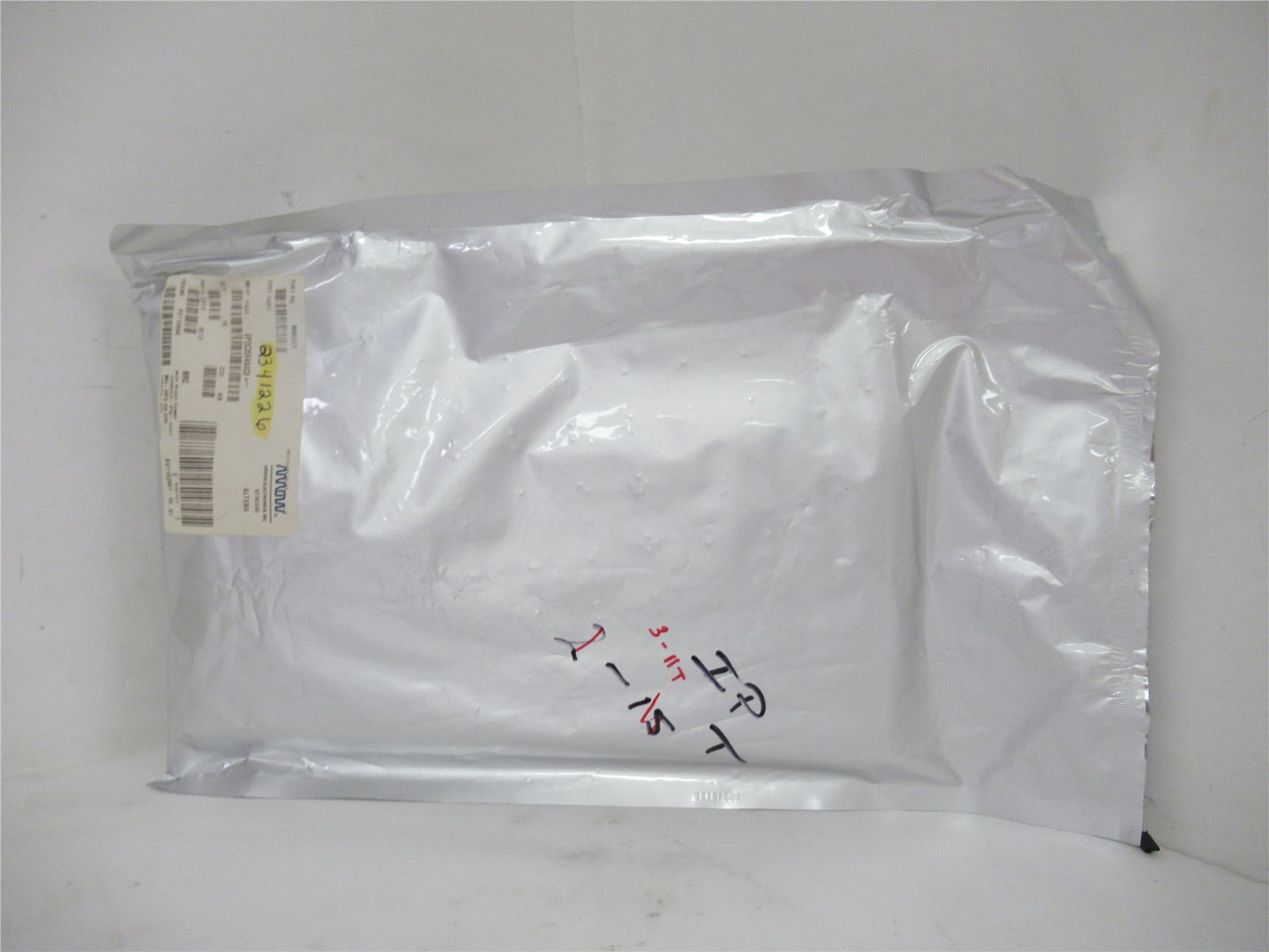 Arrow EP2C35F484C8; Lot-15 FPGA IC; 1.15V ~ 1.25V; Cyclone-II