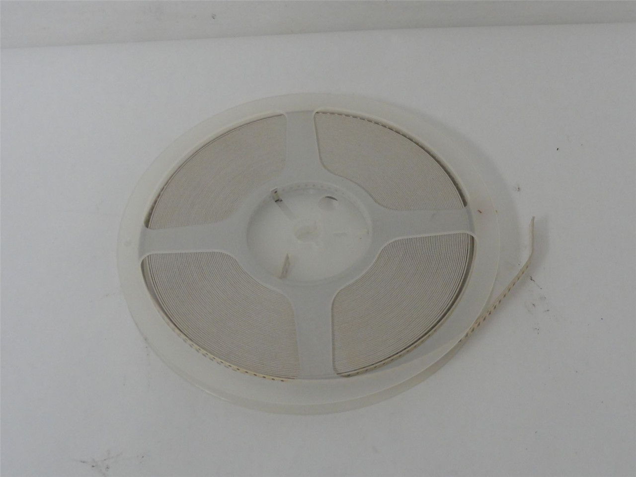 Panasonic ERJ8GEY0R00V; Lot-4000 Chip Resistors; 0 Ohms