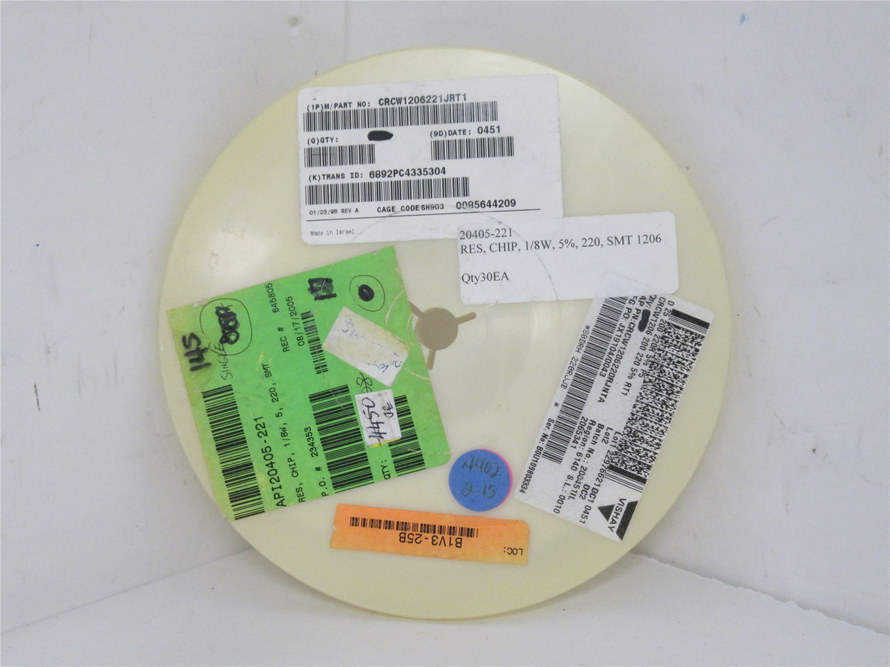 Vishay CRCW1206221JRT1; Lot-4300 Chip Resistor; 220ohm 1/8W