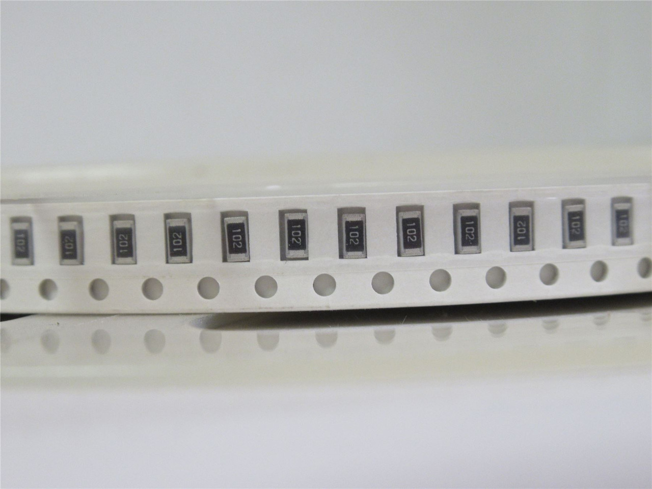 Venkel CR1206-8W-102JT; Lot-3500 Resistor Chip; 1K; +-5%