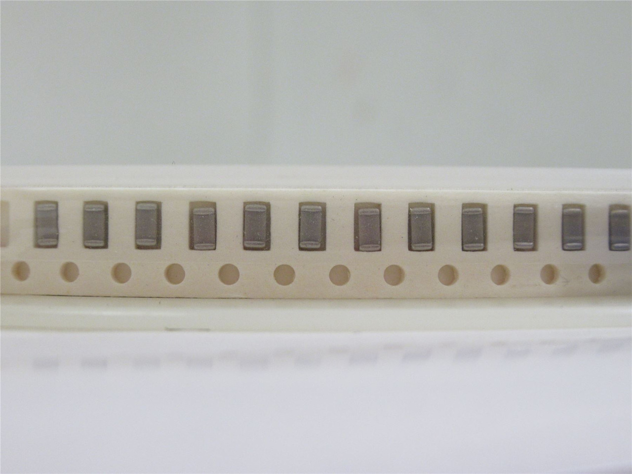 Venkel C1206C0G500-471JNE; Lot-4000 Ceramic Capacitor 470pF