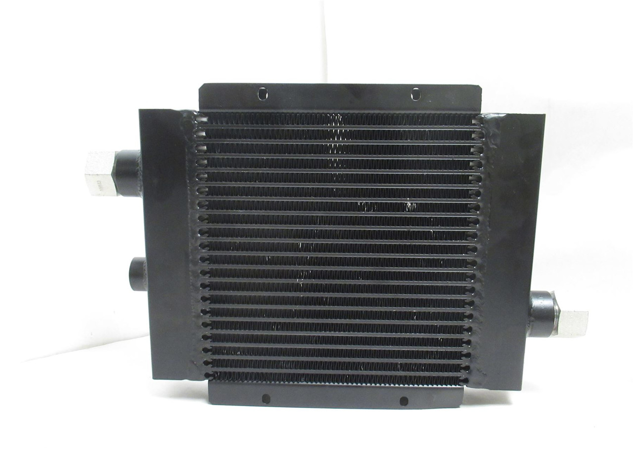 AKG 6892.008.1000; Hydraulic Oil Cooler 4UJD7; 2 To 30GPM