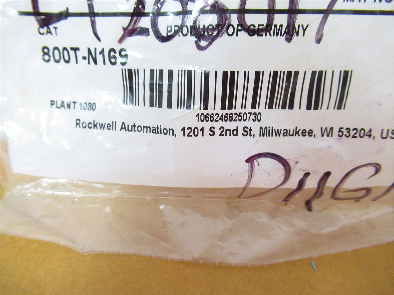 Allen-Bradley 800T-N169; Lot-7 30mm Replace Lamp120 V