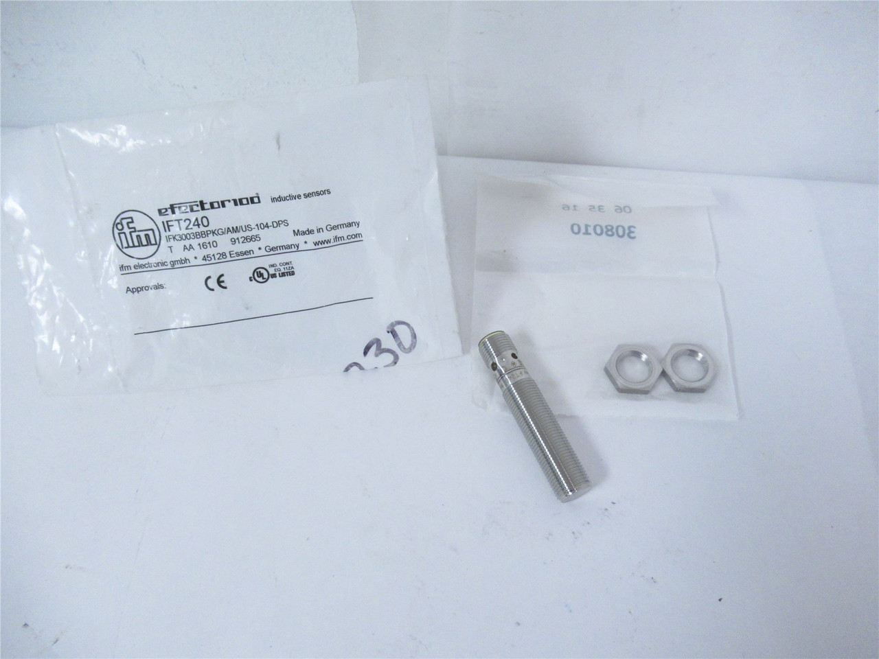 IFM IFT240; Proximity Sensor Inductive 12mm