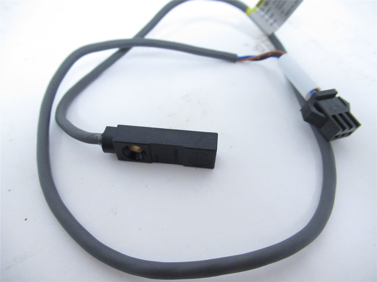 Omron TL-W1R5MC1; Proximity Sennsor Inductive  1.5MM MOD