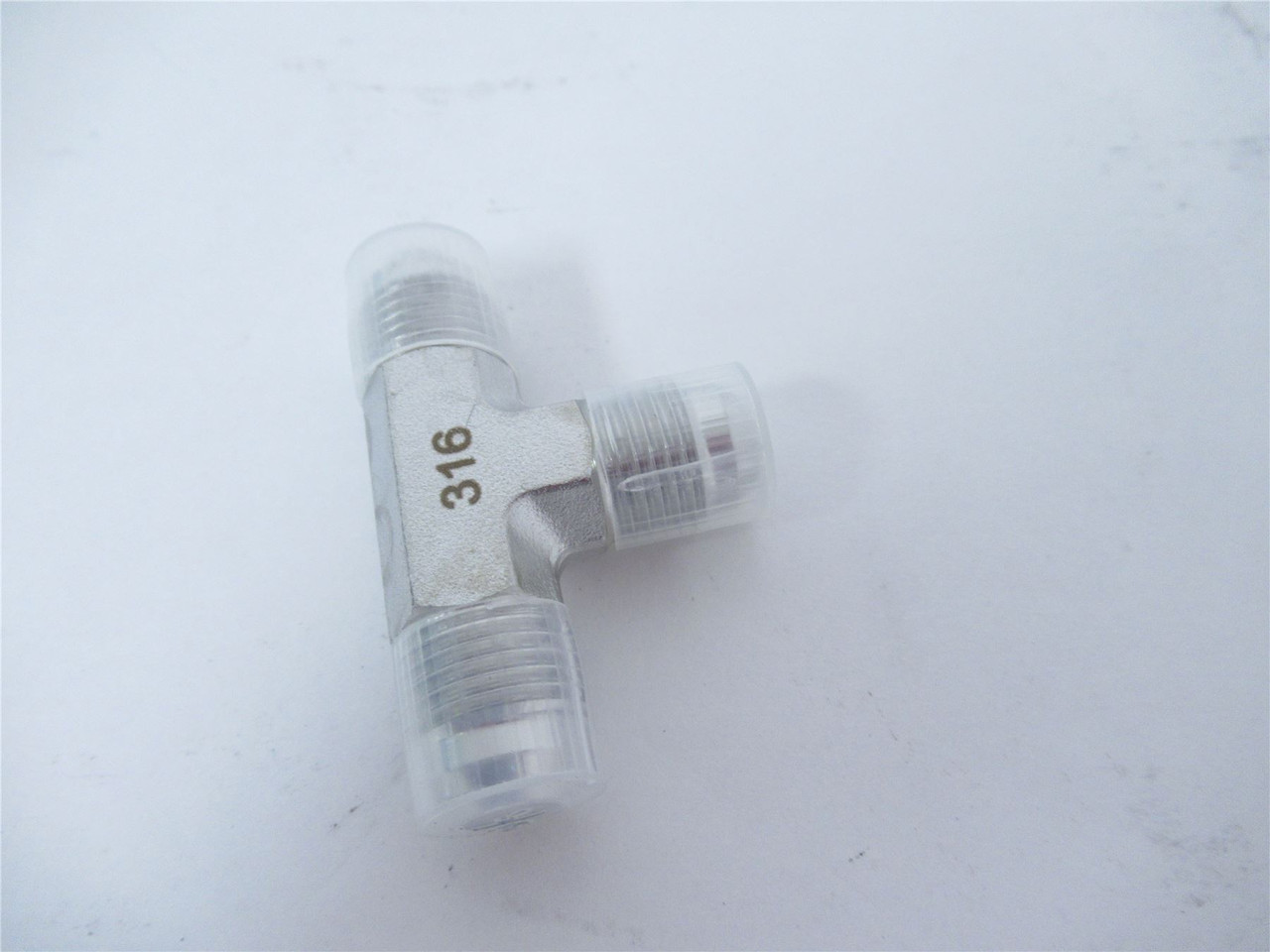 MFG- 2603-06-06-06-SS; Tee Fitting SS-316 3/8 x 3/8 x 3/8 JIC