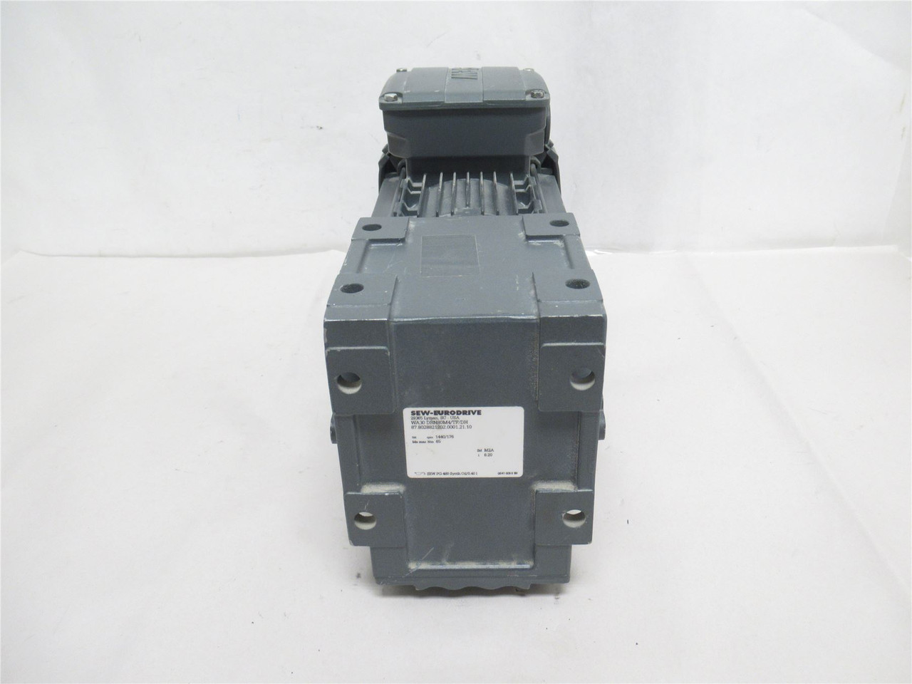 SEW WA30DRN80M4/TF/DH; AC Gearmotor 8.2:1 Ratio; 380-400V; 3PH