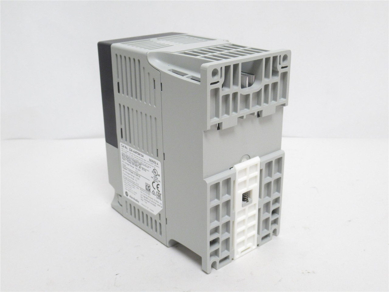 Allen-Bradley 22A-A4P5N104; AC Drive 1HP 240VACIN-1ph OUT-3ph