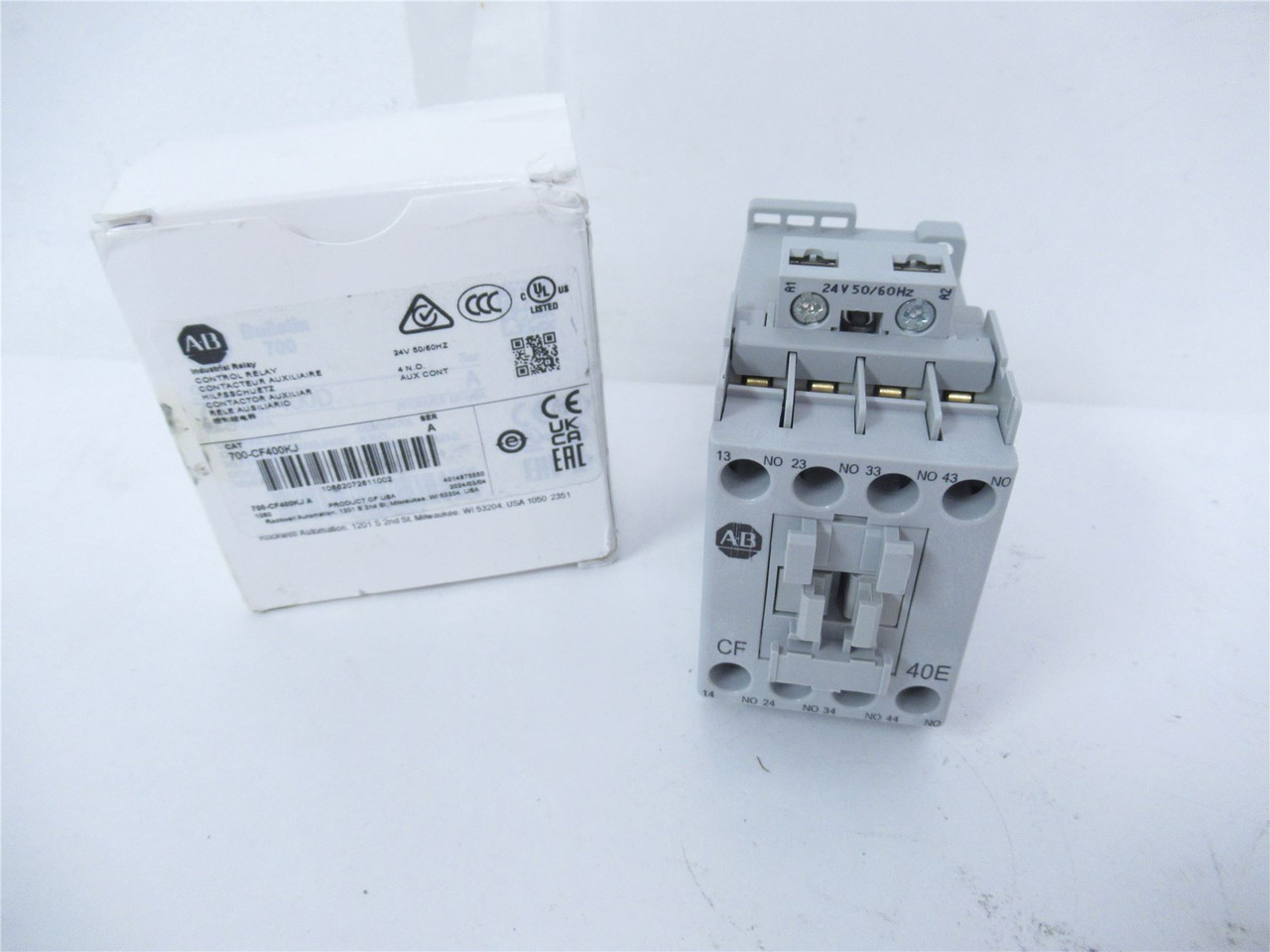 Allen-Bradley 700-CF400KJ; Contactor 40A 4-P Coil 24VAC