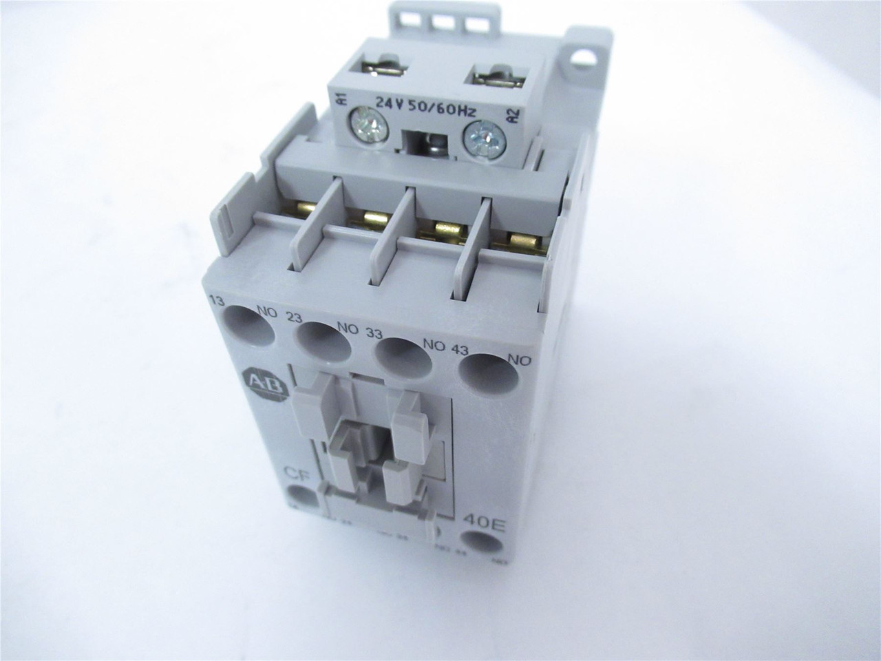 Allen-Bradley 700-CF400KJ; Contactor 40A 4-P Coil 24VAC