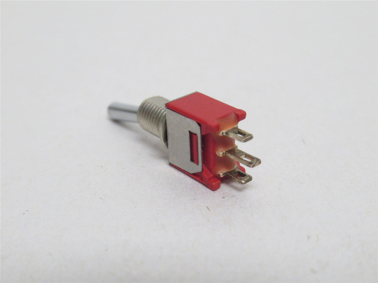 C&K T101SHZQE; Lot-5 Toggle Switches SPDT; 3A; 120VAC