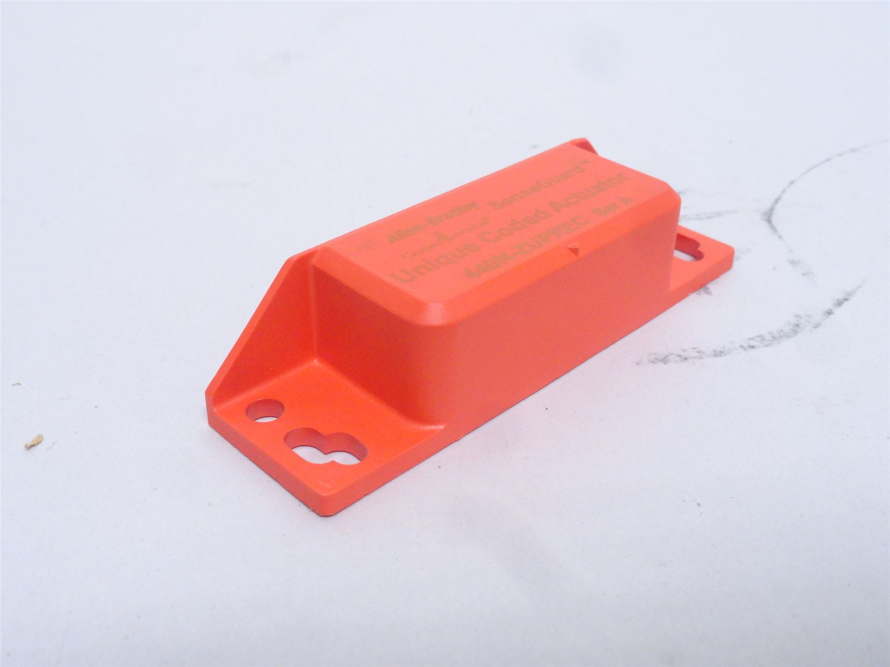 Allen-Bradley 440N-ZUPREC-A; Sensaguard Unique Coded Actuator