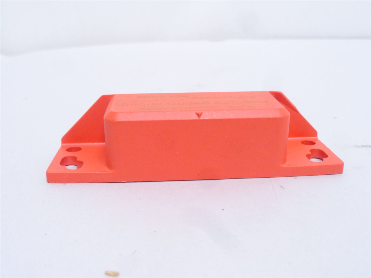 Allen-Bradley 440N-ZUPREC-A; Sensaguard Unique Coded Actuator