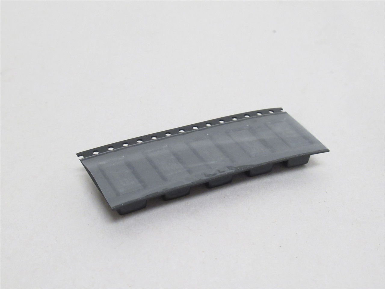 Delevan 4922R-22L; Lot-5; Power Inductors SMD 56uH 1A