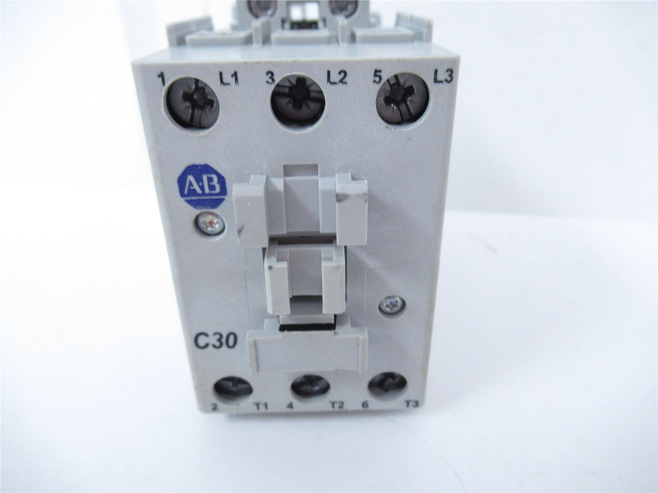 Allen-Bradley 100-30D00; Contactor 30A 3-Pole 3-NO Coil: 120V