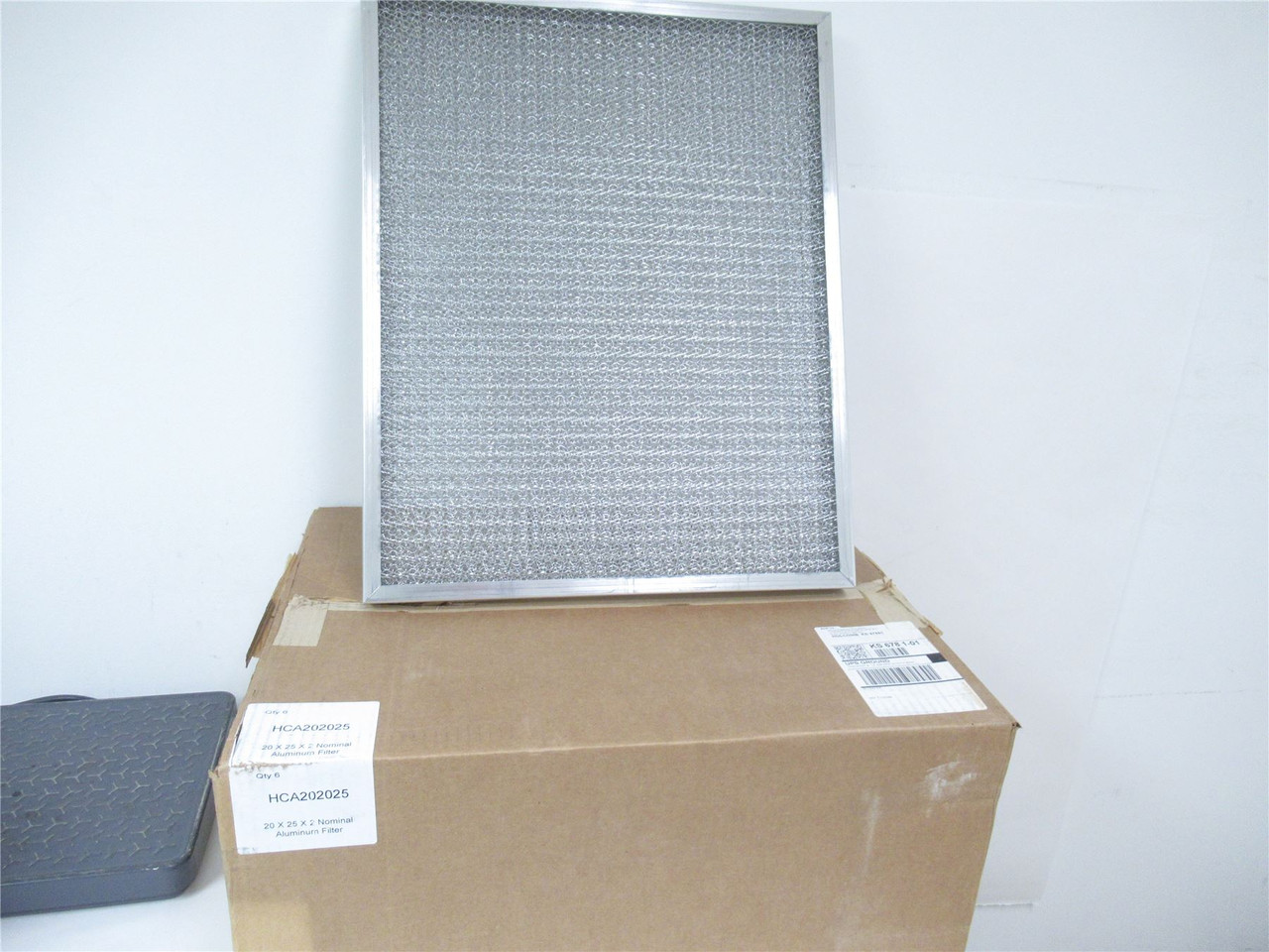 MFG HCA202025; Lot-6 20x25x2 Nominal Aluminum Filter