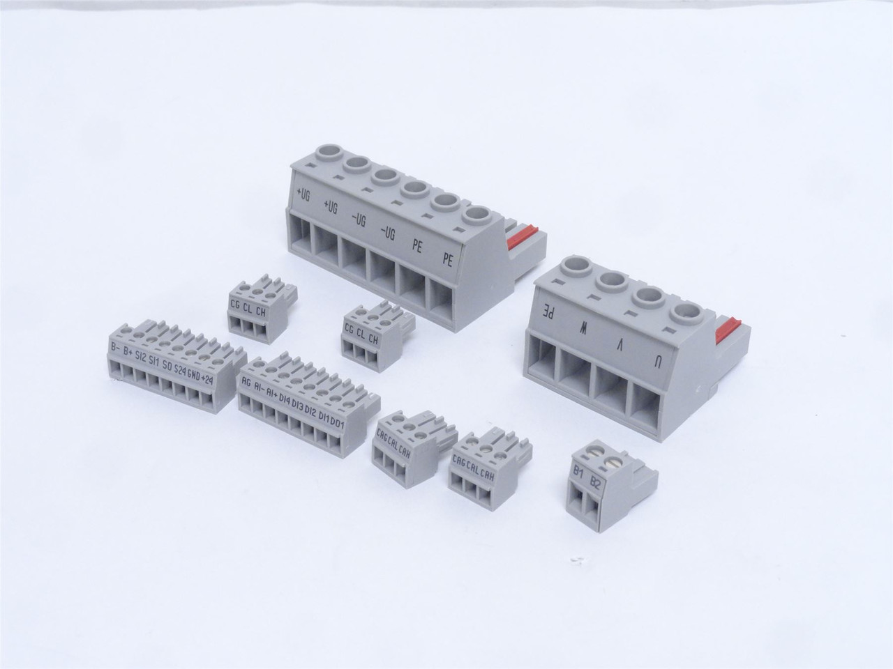 Lenze 518744; AC Drive Module Connector Set