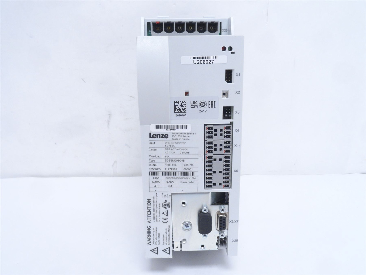 Lenze ECSEM008C4B; Servo Drive 565/675VAC; 4.9/3.9A In