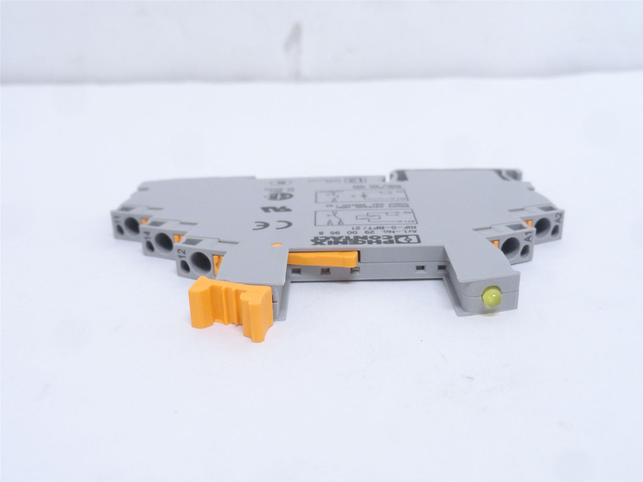 Phoenix RIF-0-BPT/21; Lot-3 Relay Sockets 2900958; 6A; 250VAC