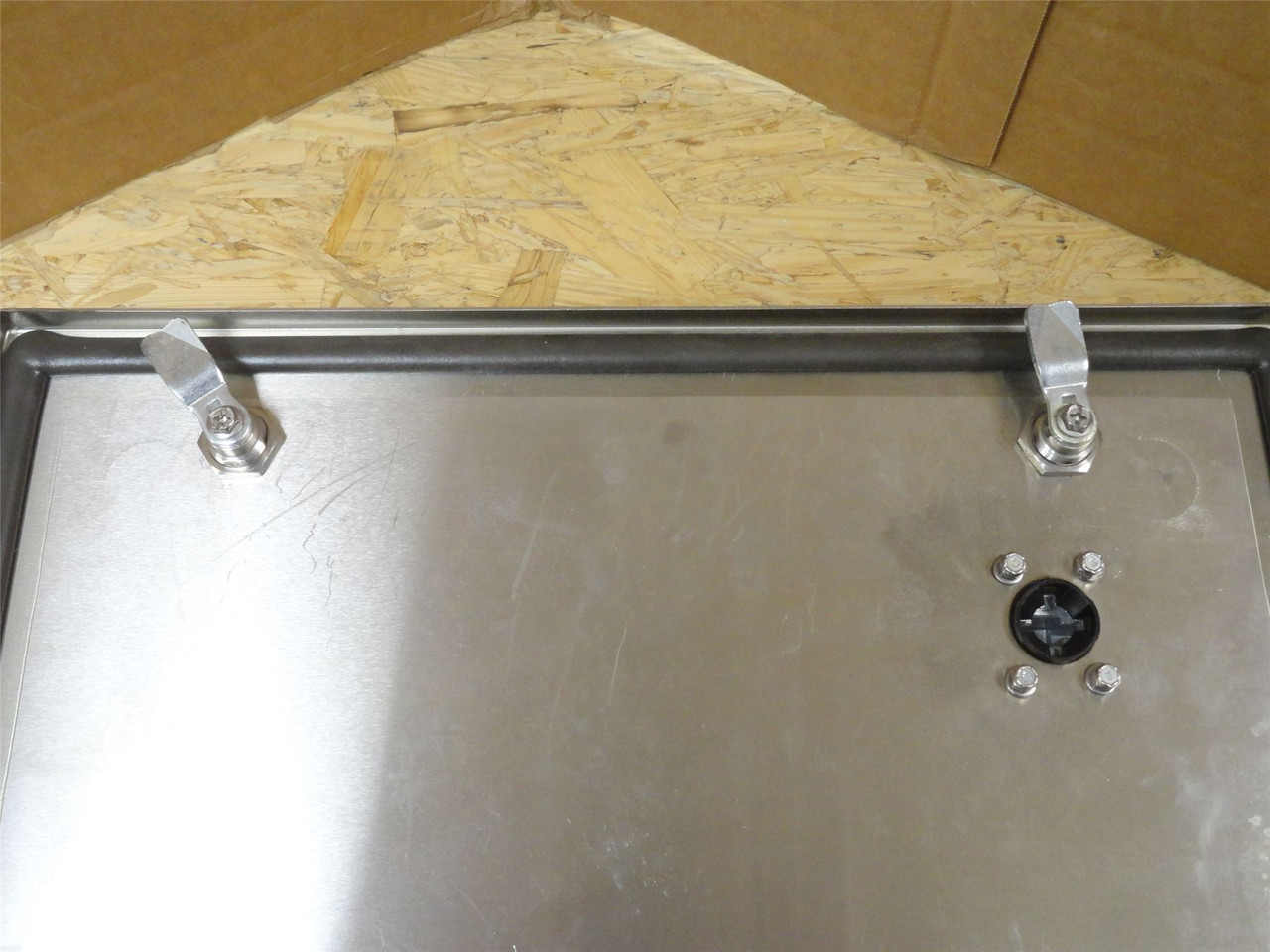 Prime Equipment 44192CSK; Enclosure Door SS 19-1/2" x 15-1/2"