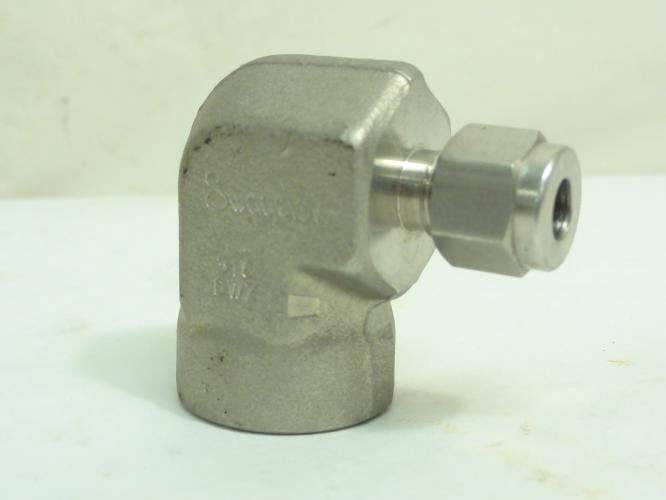 Swagelok SS-810-4-8; Air Elbow SS-316; 90Deg; 1/4" Tube;1/2 FNPT