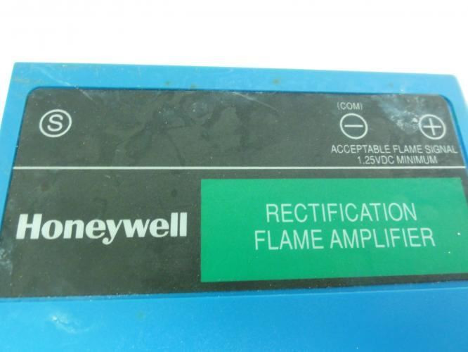 Honeywell R7847-A-1033; Rectification Flame Amplifier; 3 sec.