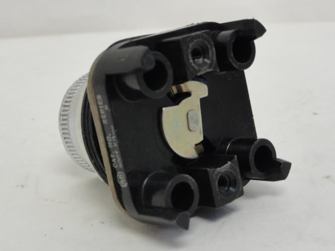 Allen-Bradley 800T-KD1; Operator Push button; 30.5mm; NO CONTACTS