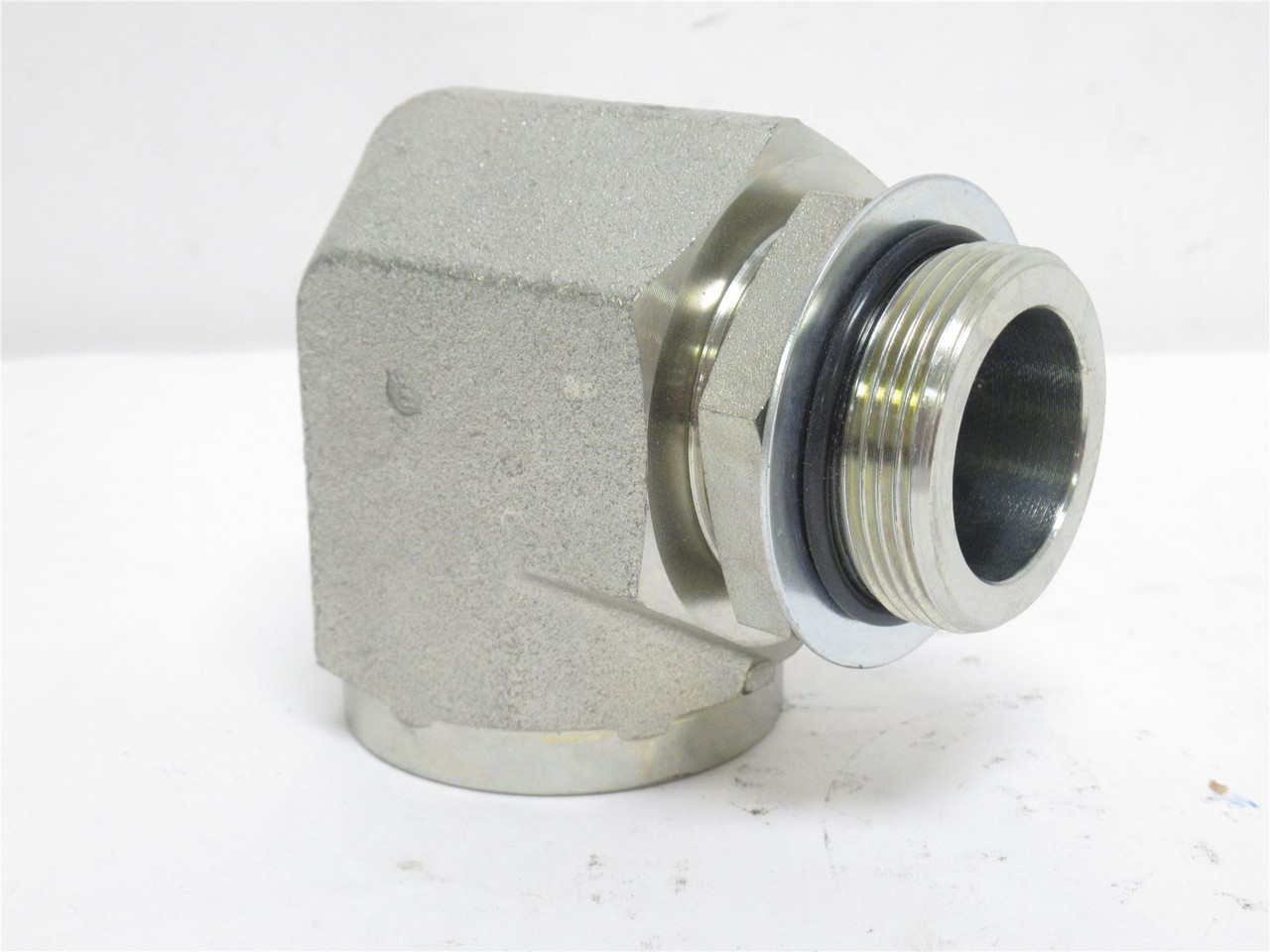 Brennan 6805-24-24-NWO-FG; Elbow 90Deg 1-1/2 x 1-1/2 BOSS