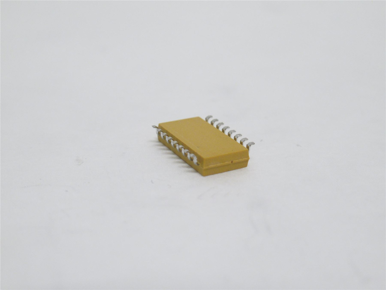 Vishay SOMC1603102G; Lot-500 Resistor Arrays; 1kOhms