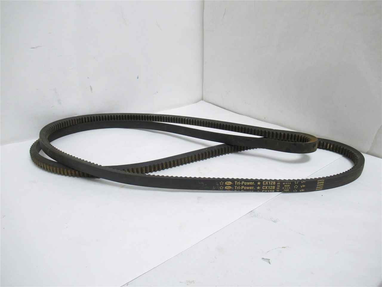 Gates CX128; V-Belt 132" Long; 7/8" Top Width; 17/32" Wide