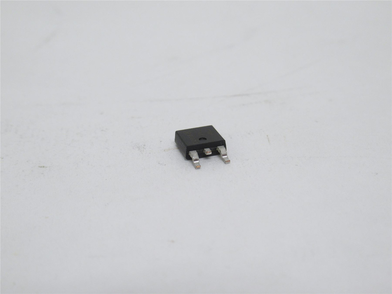 Onsemi 4H11; Lot-34; Bipolar Transistors; 80V; 8A