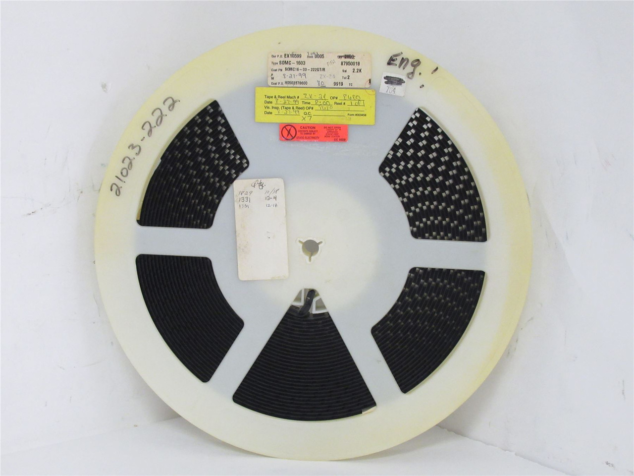 Vishay SOMC1603-222G; Lot-1200 Resisitor Array; 2.2kOhm