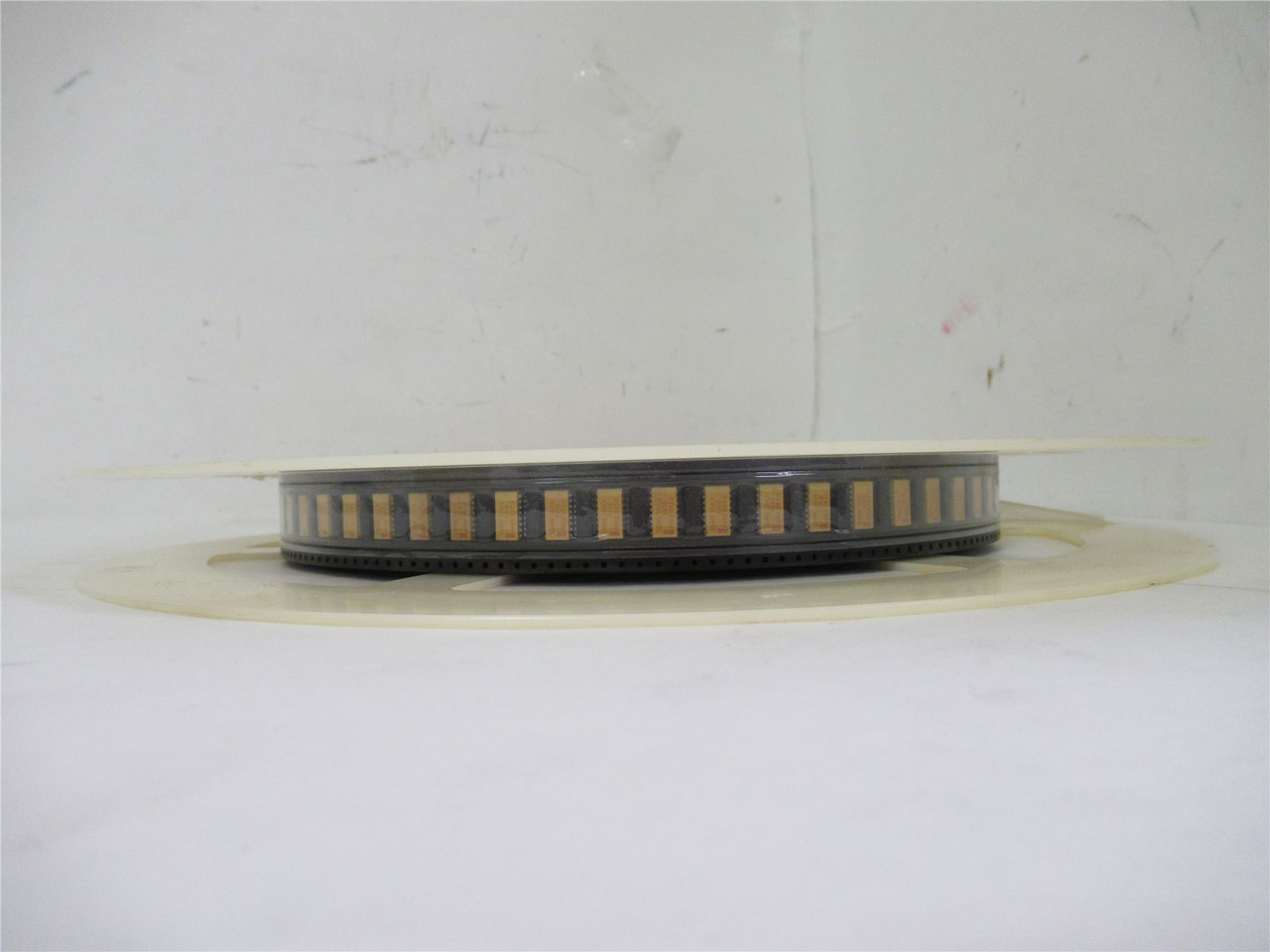 Vishay SOMC1603-101; Lot-500 Resisitor Array; 101Ohm