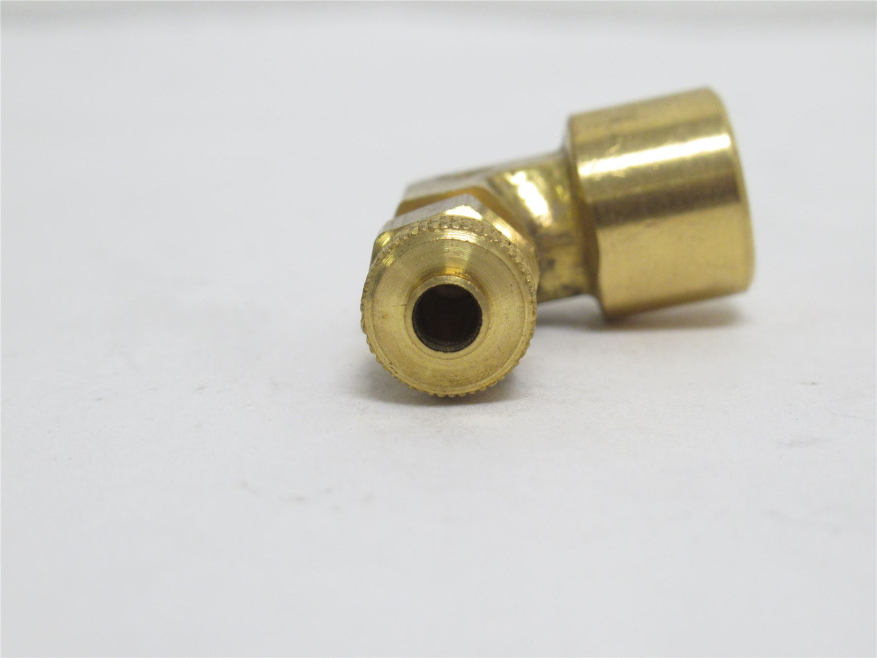 Videojet 206318; Lot-2 Elbow Fittings 90Deg; 1/8 Tube; 1/8NPT