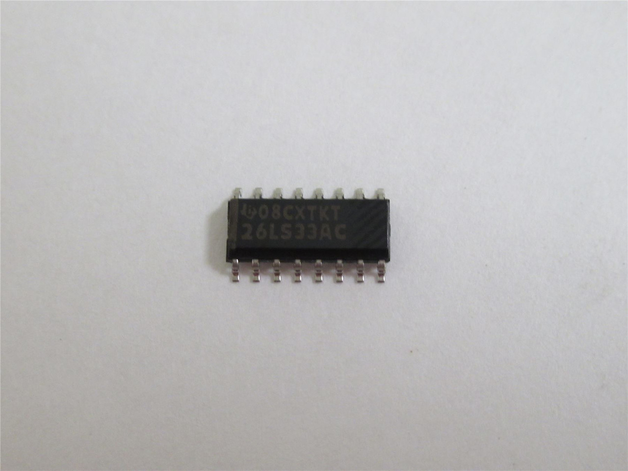 Texas Instruments 26LS33AC; Lot-45 Quad Diff.Line Receiver