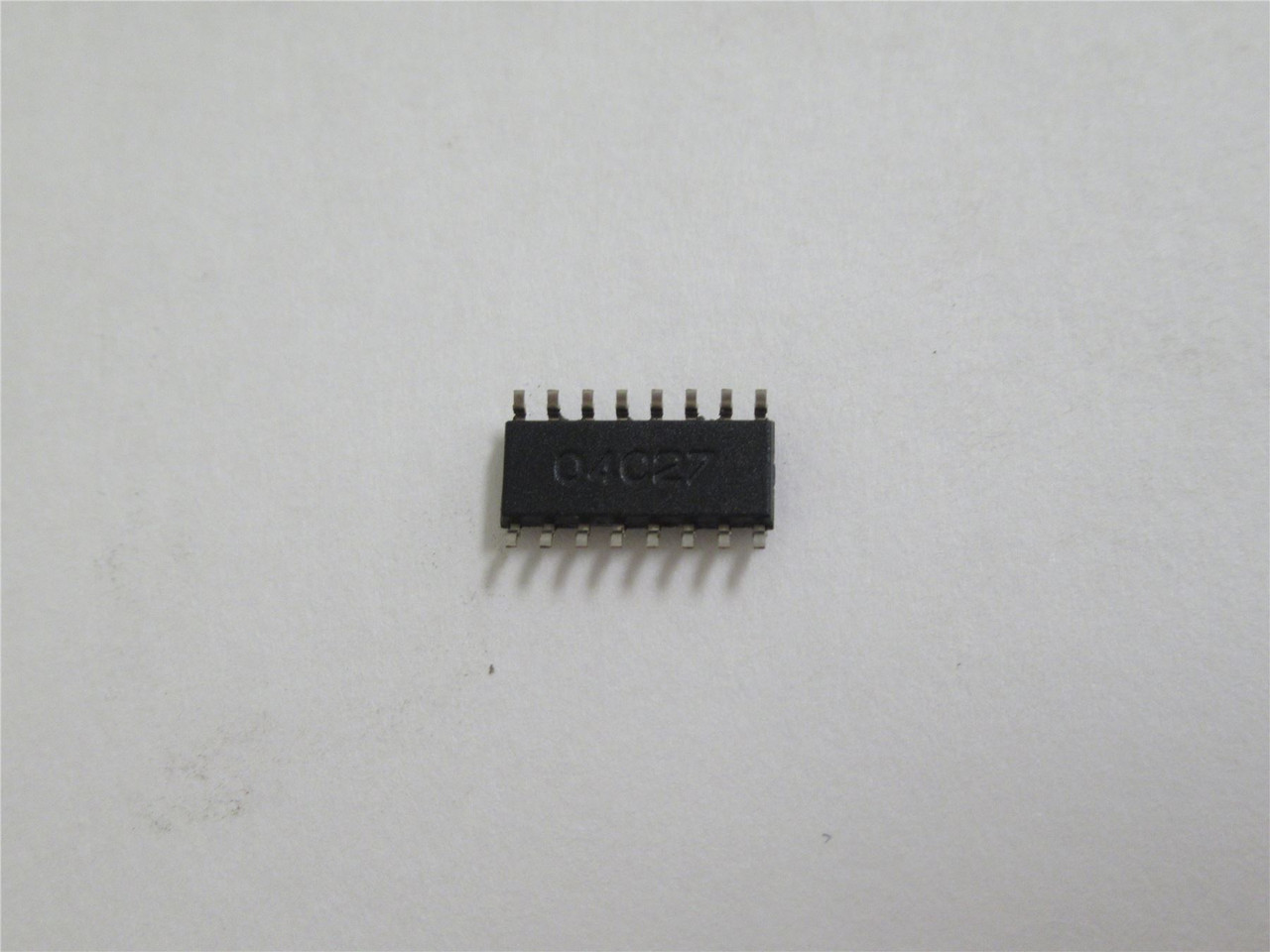 Texas Instruments 26LS33AC; Lot-46 Quad Diff.Line Receiver