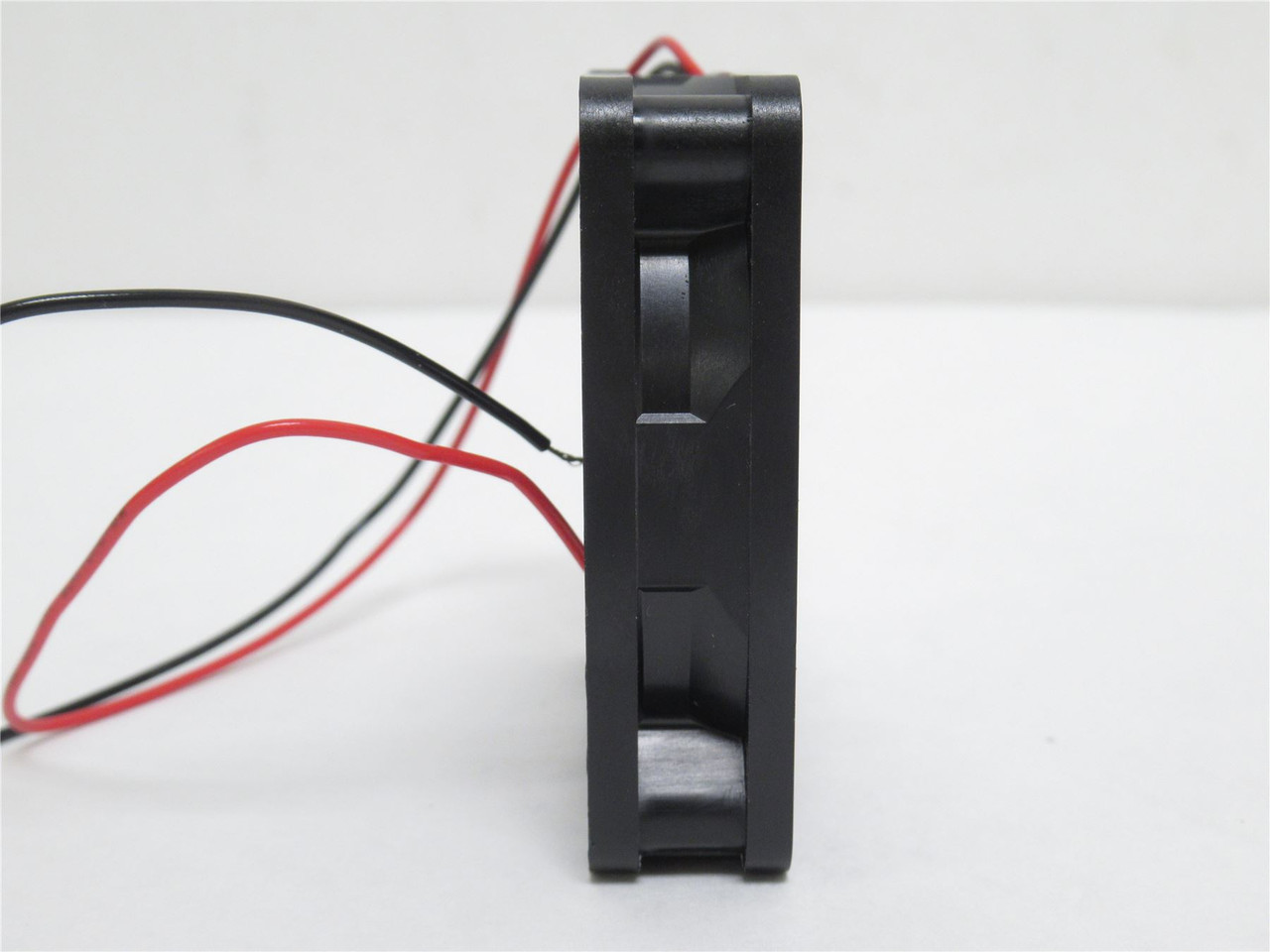 NMB 2406KL-04W-B50-L00; Axial Fan; 12VDC; 60 x 15mm; 18.3CFM