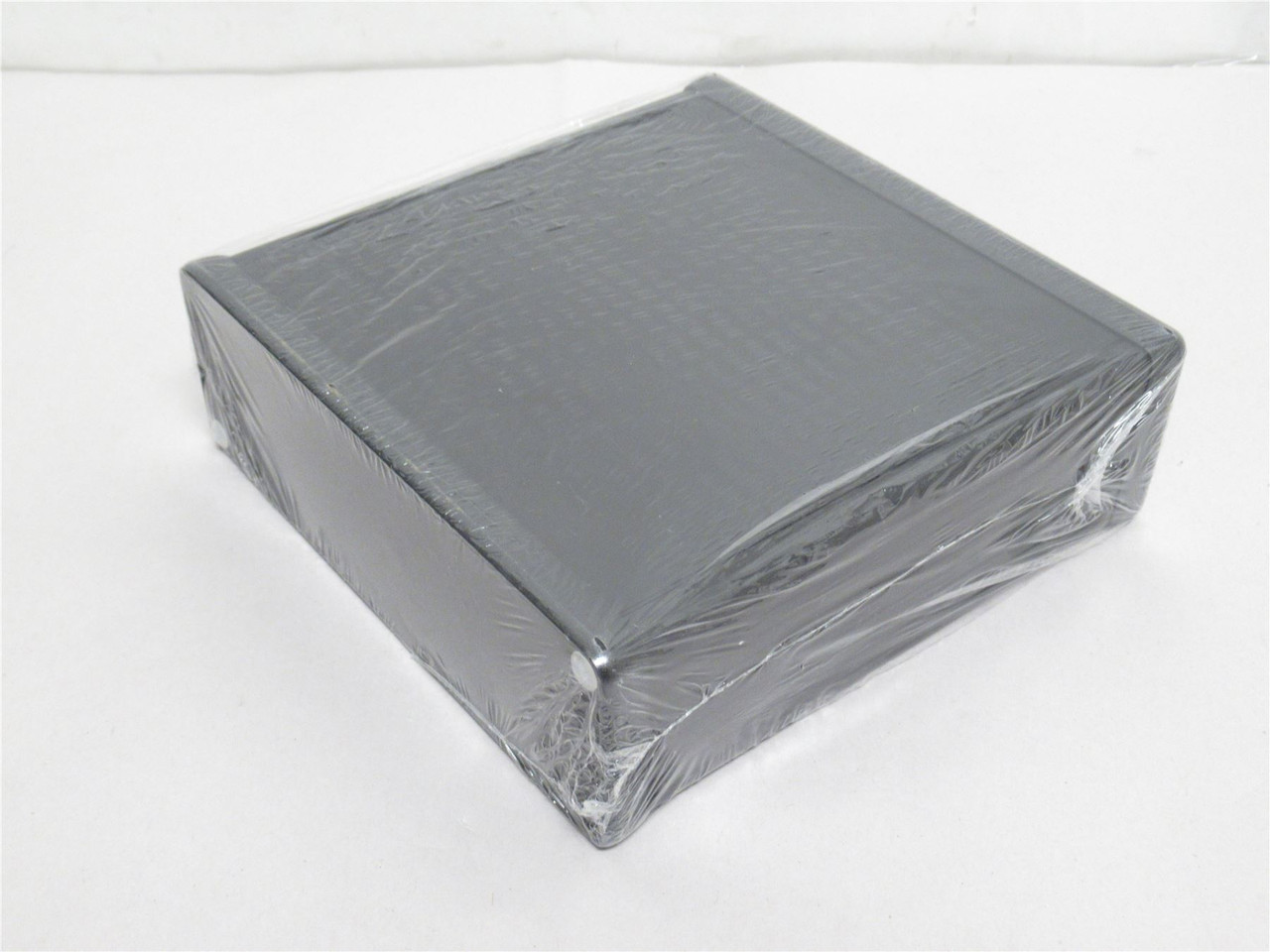 Hammond 1455T1601BK; Aluminum Black End Panel Box